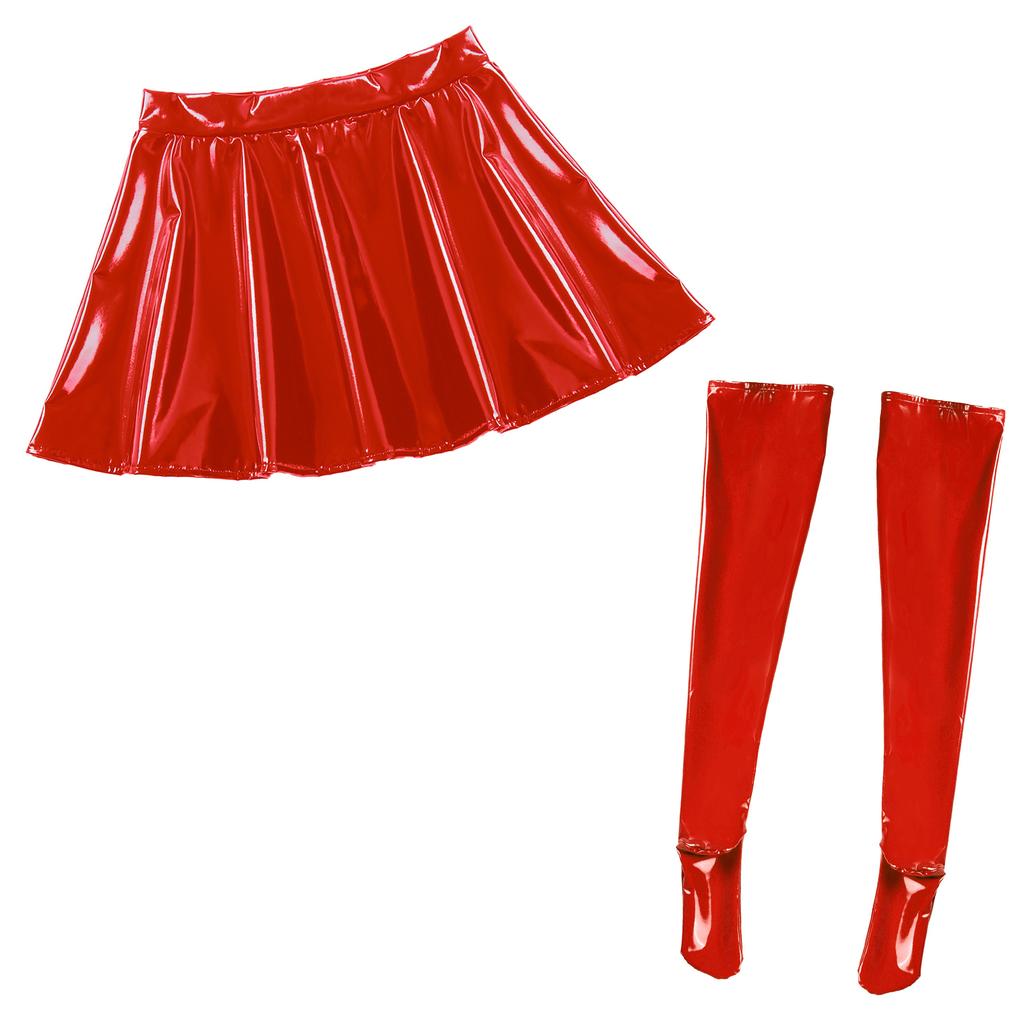 Короткие юбки для женщин. Модная кожаная плиссированная юбка с высокой талией и рюшами и чулками до бедра.