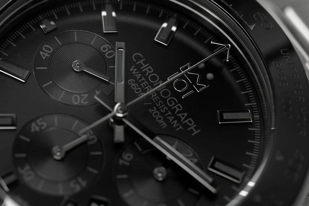 NEW Model Hyakuichi Chronograph Watch Watch 20 ATM Water Resistant Date Quartz Ceramic Bezel Silver Bracelet X Full Black Face SBB [HYAKUICHI 101]