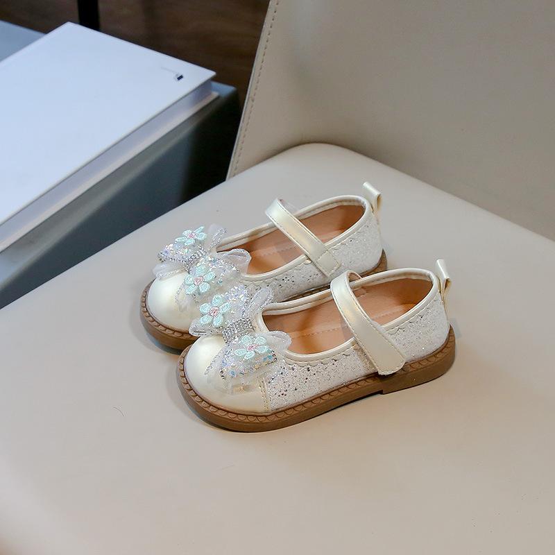 Кожаные туфли для маленьких девочек, новые осенние блестящие детские туфли для принцесс, милые модные детские повседневные элегантные туфли с бантом на плоской подошве, мягкие