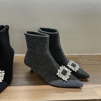 Остроносые тонкие ботильоны на высоком каблуке, короткие ботильоны со стразами, женская обувь 2025, новинка осени и зимы, бархатные серые французские маленькие ботильоны