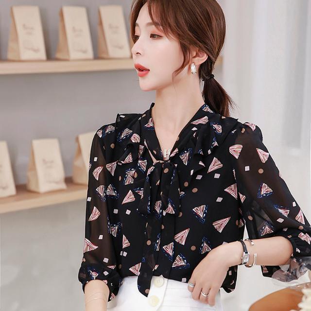 Floral Chiffon Shirt Blouse Female Korean Version 3/4 Sleeve Shirt Fashion Small Shirt Top Elastic Cuffs