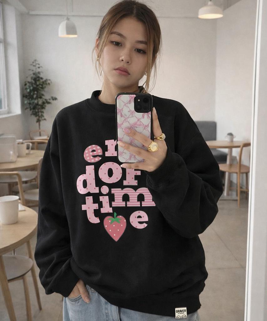 GRAVER [Unisex] Berry End Of Time Sweatshirt_3Color