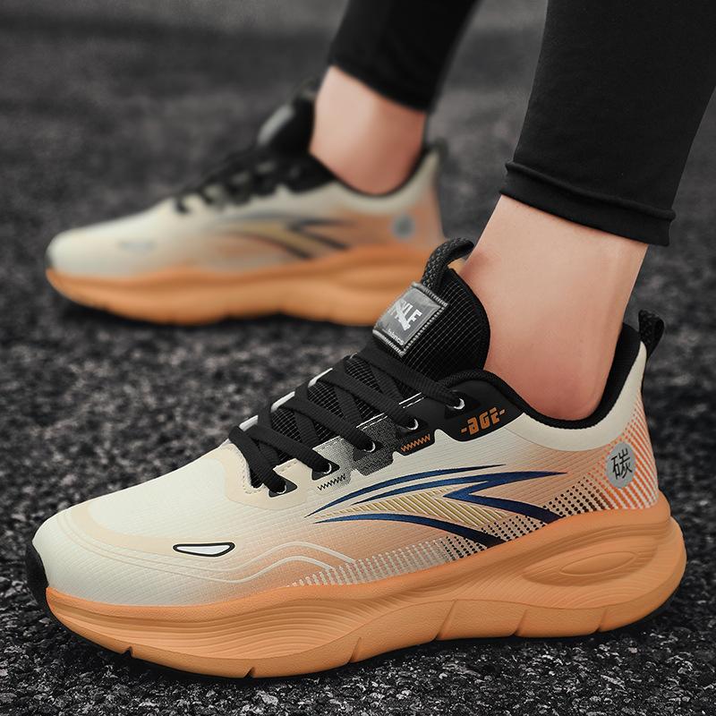 Новая легкая спортивная обувь для улицы осень мужская дышащая нескользящая обувь для бега на платформе универсальная кожаная обувь на шнуровке мужская