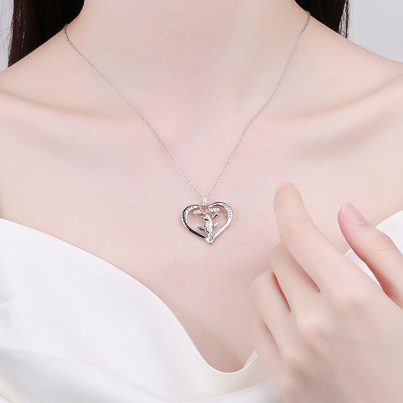 Новое ожерелье в форме сердца с двумя цветными розами, креативная простая цепь из змеиной кости с гравировкой креста