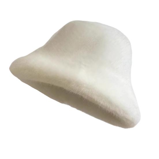 Women Winter Hat Thick Fuzzy Plush Faux Fur Heat Retention Windproof Fisherman Hat Short