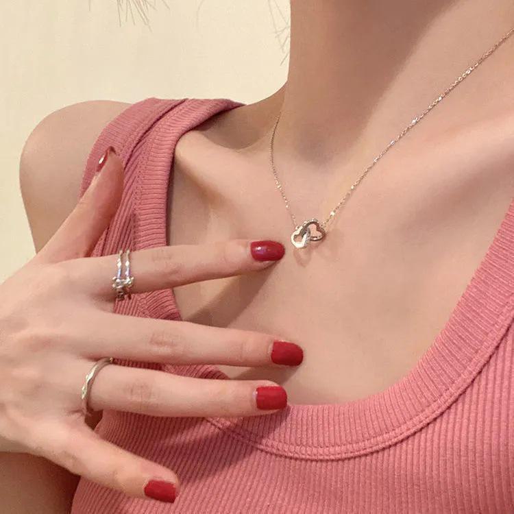 Men's Hip-Hop M Pendant Necklace: Trendy Cuban Chain In Titanium Steel, Stylish and Minimalist Design.