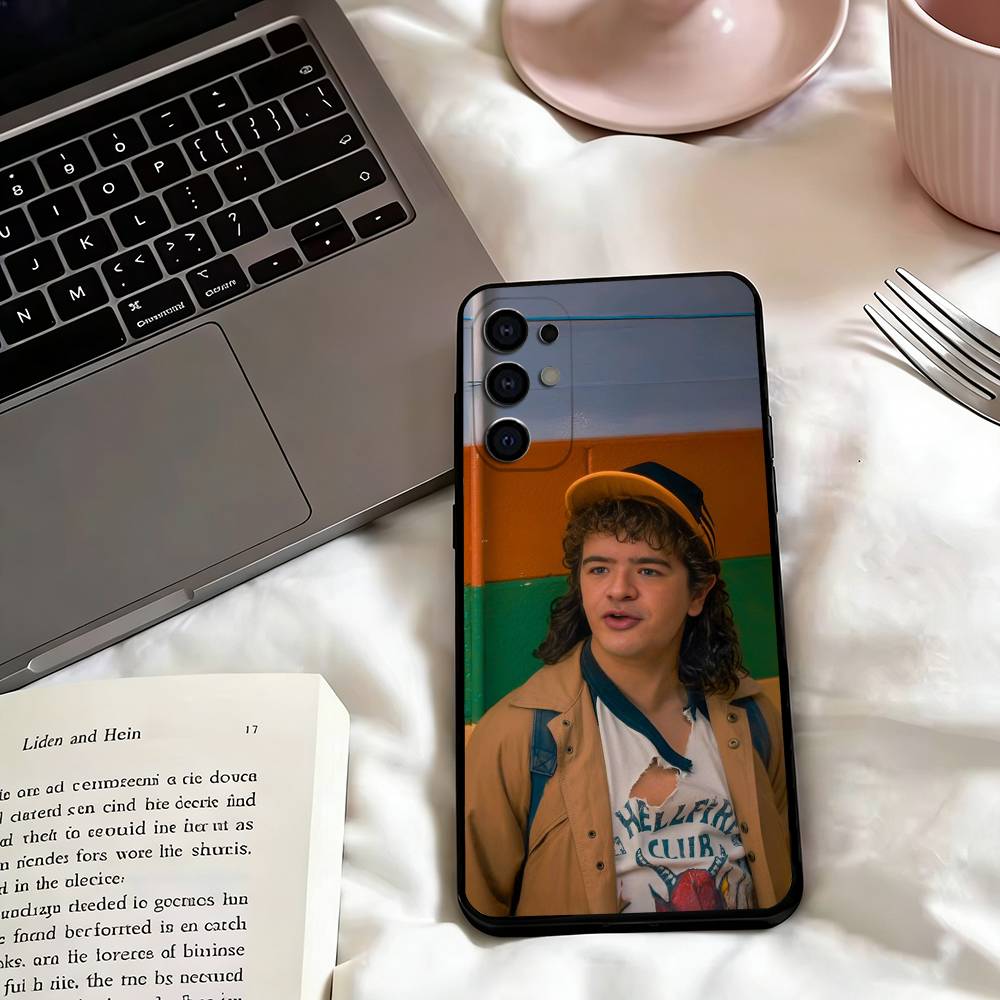 Actor Dustin H-Henderson Phone Case Black Silicone Soft For Samsung S25,S24,S21,S22,S23,S30,Ultra,S20,Plus,Fe,Lite