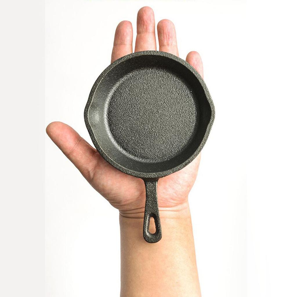 Small Frying Pan Cast Iron Handle Desing Nonstick Mini Sizzling Plate Egg Pan for Home Small Size