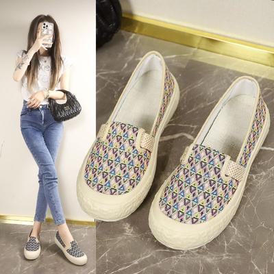 Модные туфли-лодочки в иностранном стиле с маленьким ароматом, легкие, удобные и дышащие, женская новая осенняя модель 2025 года, тканевые туфли старого Пекина