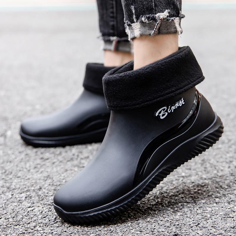 2025 Мужские водонепроницаемые низкие модные резиновые сапоги: Нескользящий и легкий для использования на улице и на кухне