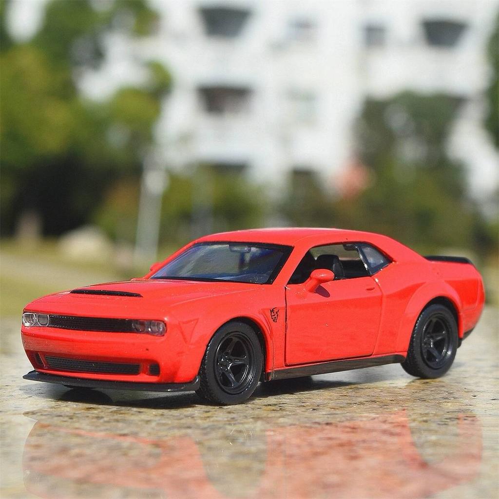 Dodge Challenger SRT Demon Supercar 5 Inch Metal Car Simulation Diecast & Toy Vehicle RMZ City 1:36 Alloy Model Gifts For Children