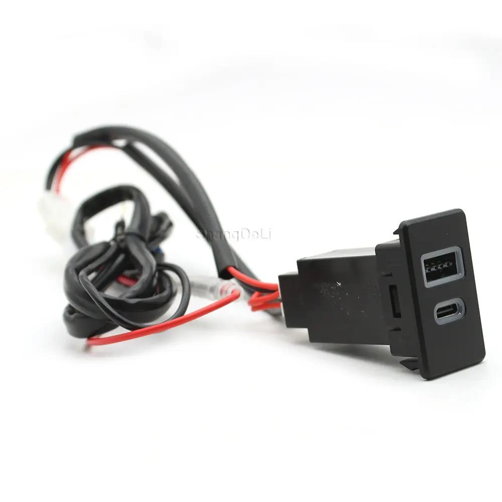 Usb fast charging port for nissan Paladin interior upgrades accessories usb U disk socket car charger usb adapter