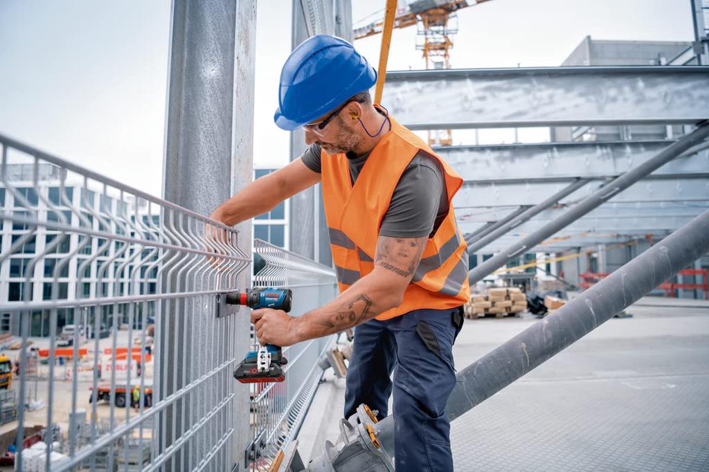 Bosch Professional 18V Cordless Impact Driver Belt Carrying Case (5.0Ahx2, Charger, Hook, Included) GDX18V-210C