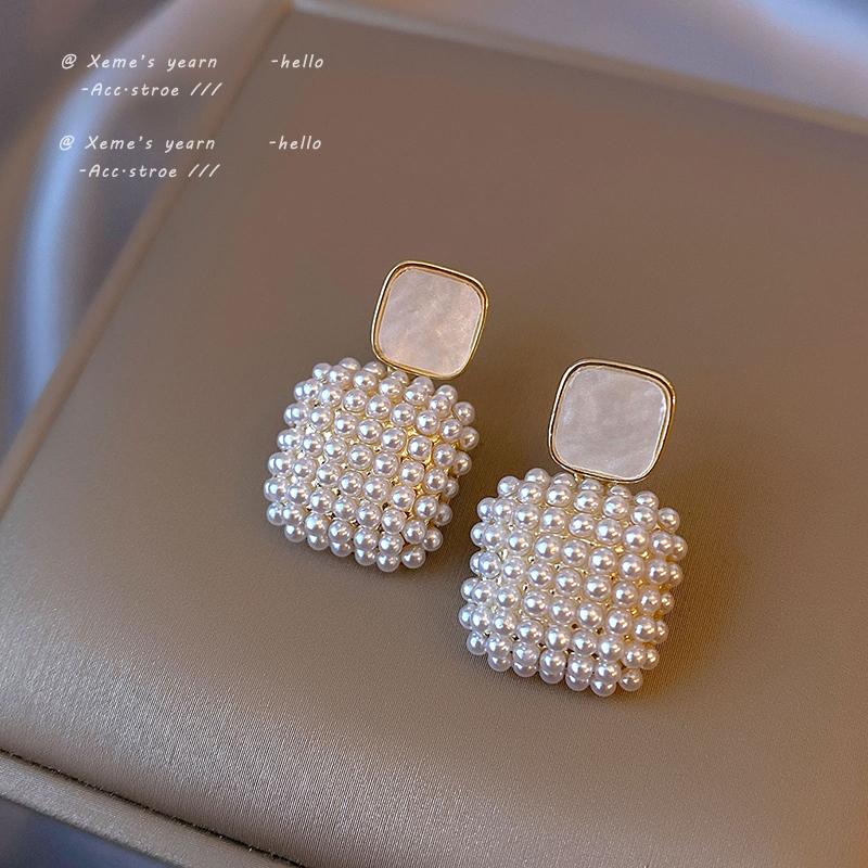Серьги-подвески High Sense Simple Rice Pearl White Square для женщин в новых корейских модных ювелирных изделиях для девушек, сексуальные аксессуары
