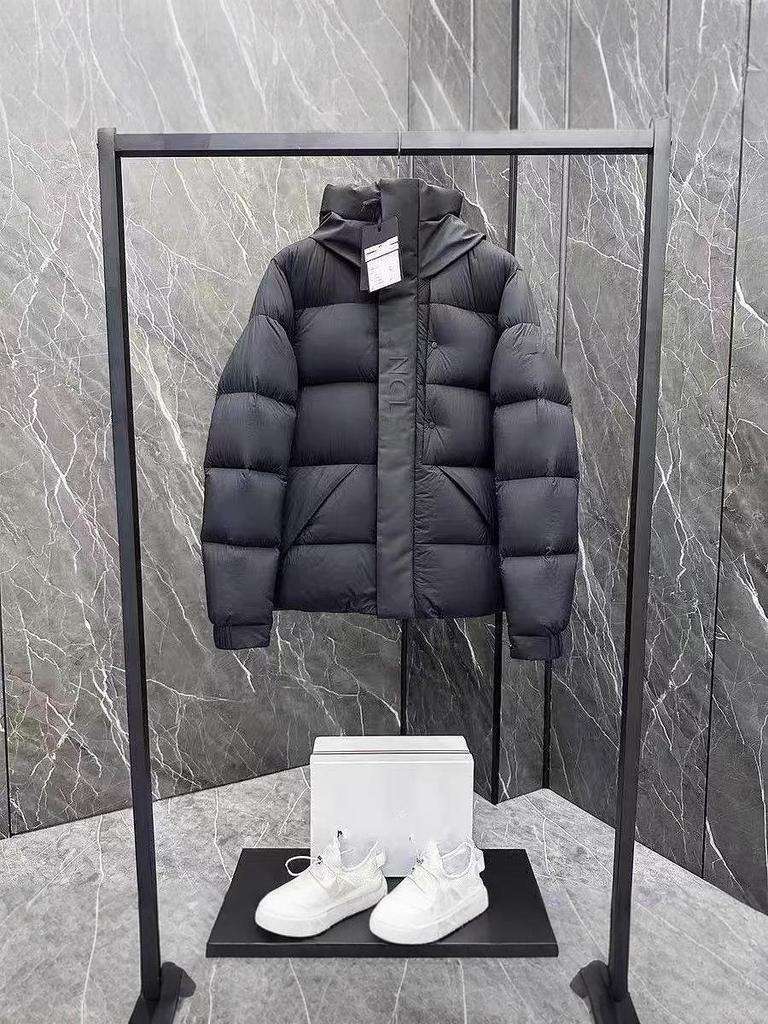 Унисекс пуховик с капюшоном Mengjia Black Warrior с тиснеными буквами