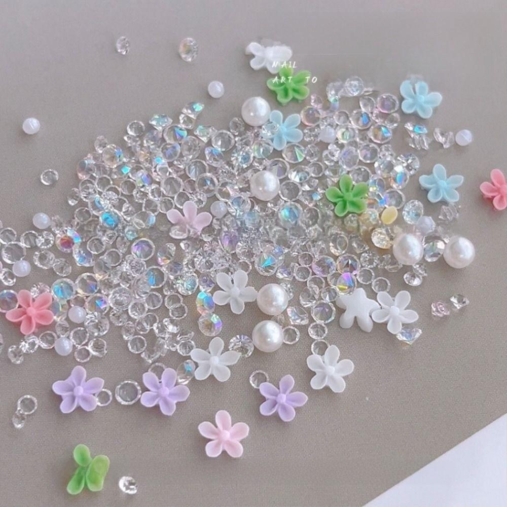 White Crystal Floral Nail Decorations Floral Pearl Nail Accessories Nail Art Charms for Nail DIY