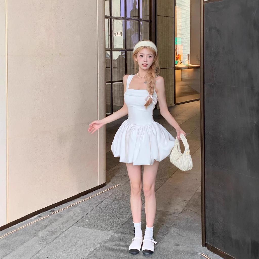 Elegant White Summer Suspender Dress - Sexy, Slimming, Puffy Princess Style for Petite Women
