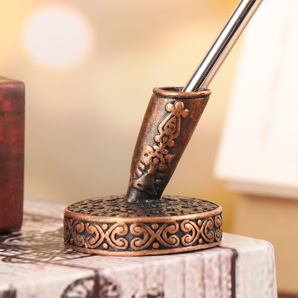 Desktop Organizer Writing Accessories Round Base Vintage Metal Pen Clips European Style Pen Holder