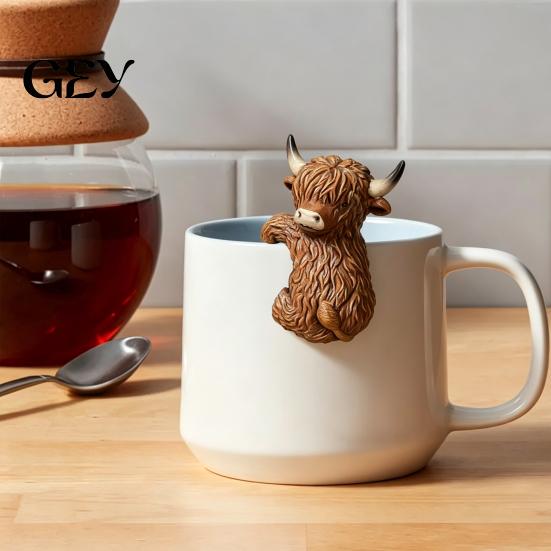 Planter Rim Animal Statue Cute Highland Cow Monitor Decoration, Small Farm Screen Topper, Resin Car Dashboard Decoration Desk Accessory for