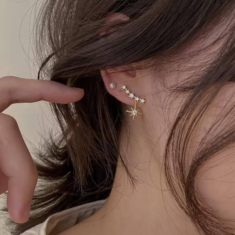 Nieuwe Gecontracteerde Delicate Crystal Star Temperament Drop Oorbellen Vrouwen Koreaanse Klassieke Stijl Kleine Oorbellen
