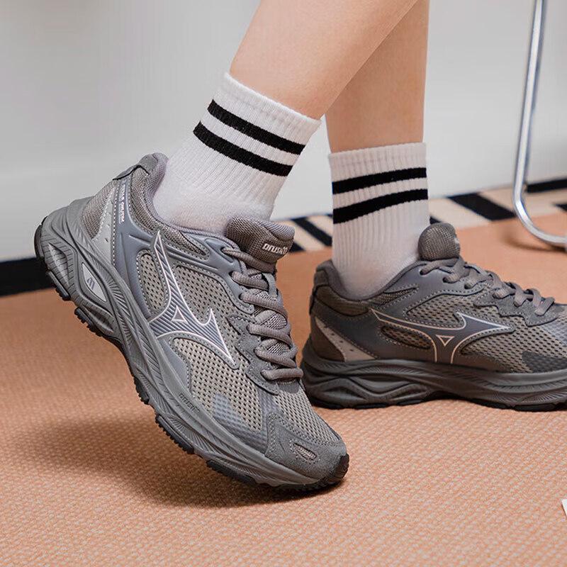 Mizuno D1GH2235-02 Дышащие сетчатые кроссовки для бега