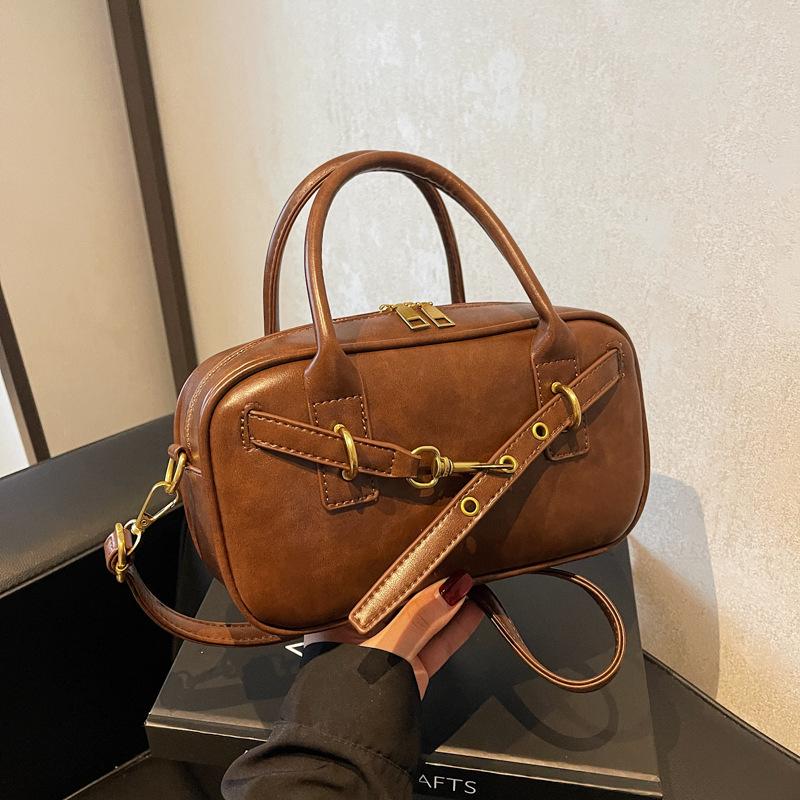 Премиальная ретро маленькая сумка женская 2025 новая осень и зима универсальная сумка-мессенджер модная на плечо портативная маленькая квадратная сумка