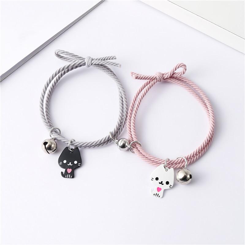 A Pair of Black and White Cat Magnetic Suction Couple Bracelet