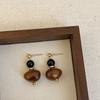 Нишевые высококачественные серьги-гвоздики из кофейной смолы Майяра, женские осенне-зимние атмосферные изысканные модные универсальные серьги