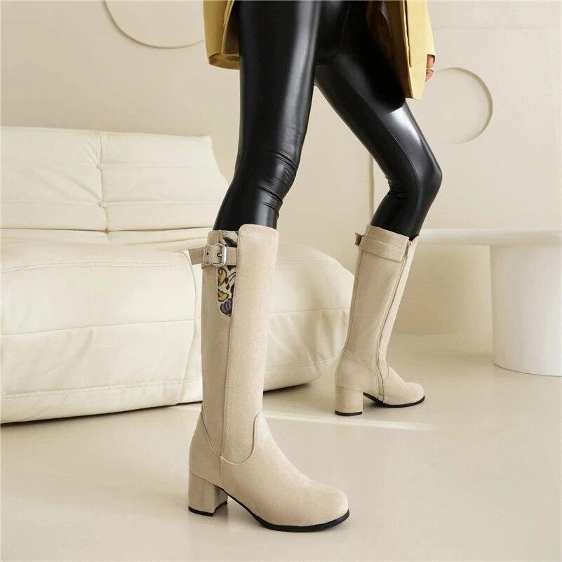 Женские сапоги до колена с круглым носком на толстом высоком каблуке с пряжкой и молнией, ботинки Gogo, женская модная обувь, зимняя обувь черного, бежевого цвета 43
