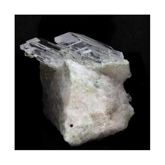 Pierres et Minéraux. Gypse. 89.1 ct. Gypsum Quarry, Arignac, France. Rare.
