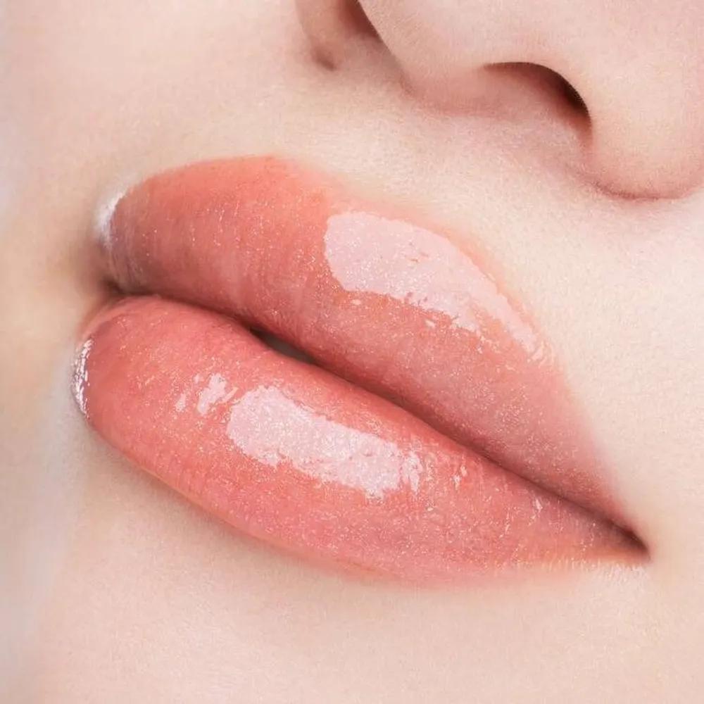 Shu Uemura Kinu Care Glow Up Glim Блеск для губ