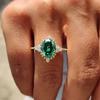 Huitan Роскошные кольца с зеленым кубическим цирконием для женщин Новое золотое кольцо-обручальное кольцо Аксессуары Изысканный подарок Заявление Прямая поставка