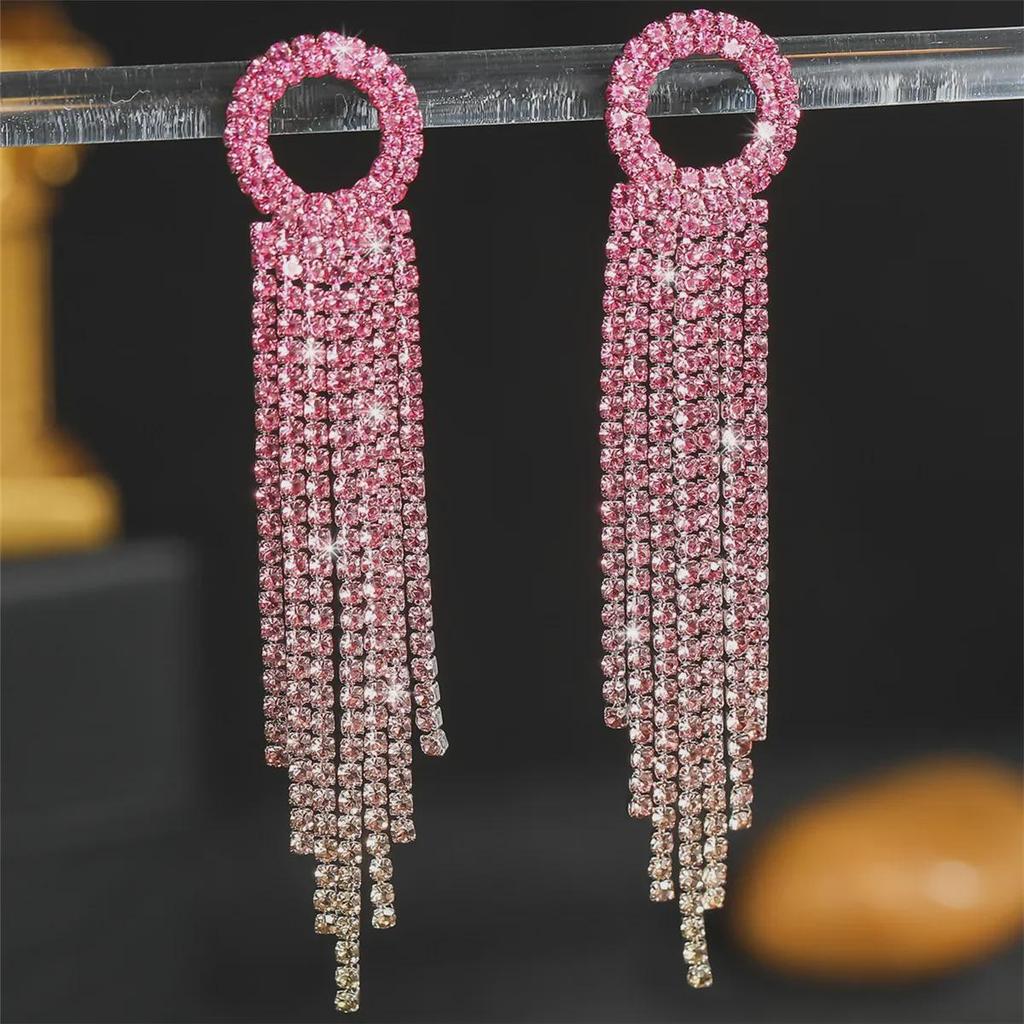 Роскошные европейские и американские серьги-кисточки со стразами: Элегантный дизайн с бриллиантами для женщин.