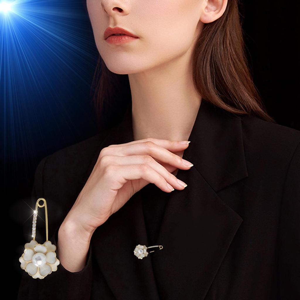 Senior Brooches Flower Leaf Brooch Pins for Women Suit Pendant Fashion Brooches Jewelry