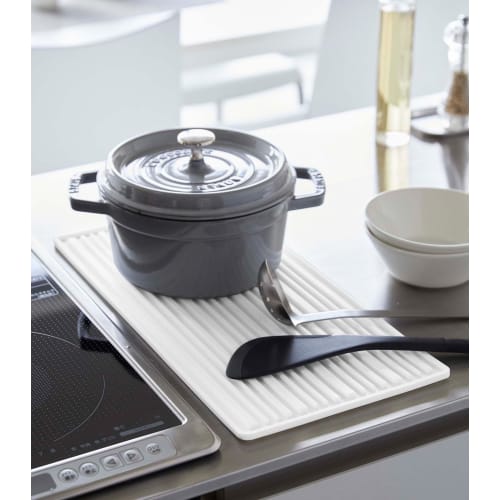 Yamazaki Tower Silicone Drying Mat, White, Dimensions: 47.2cm W x 21.8cm D x 0.6cm H (when in use), Rolls up for storage, Washable, and Perfect for Dr