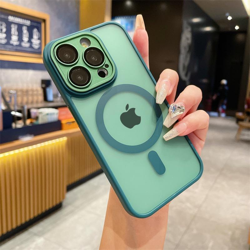 Магнитный Матовый Полупрозрачный Чехол для iPhone 17 Air 16 15 14 13 12 11 Pro Max Plus для Magsafe Беспроводной Зарядки Ударопрочный Чехол
