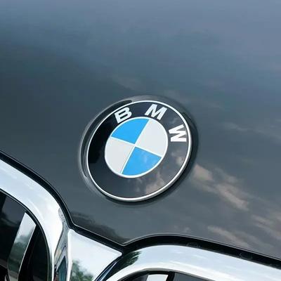 82 мм/74 мм Значок на капот и багажник, 2 штифта, для BMW G01 G30 F11 F15 F31 F34 E36 E39 E46 E60 E87 E91 X5 E70 X6, Наклейка на автомобиль