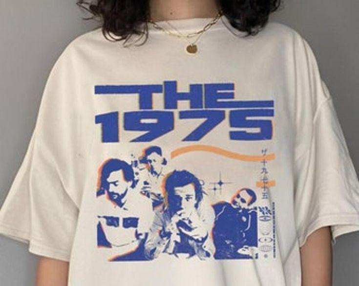 1975 Vintage Graphic Short Sleeve White AHN00854 Unisex T-Shirt