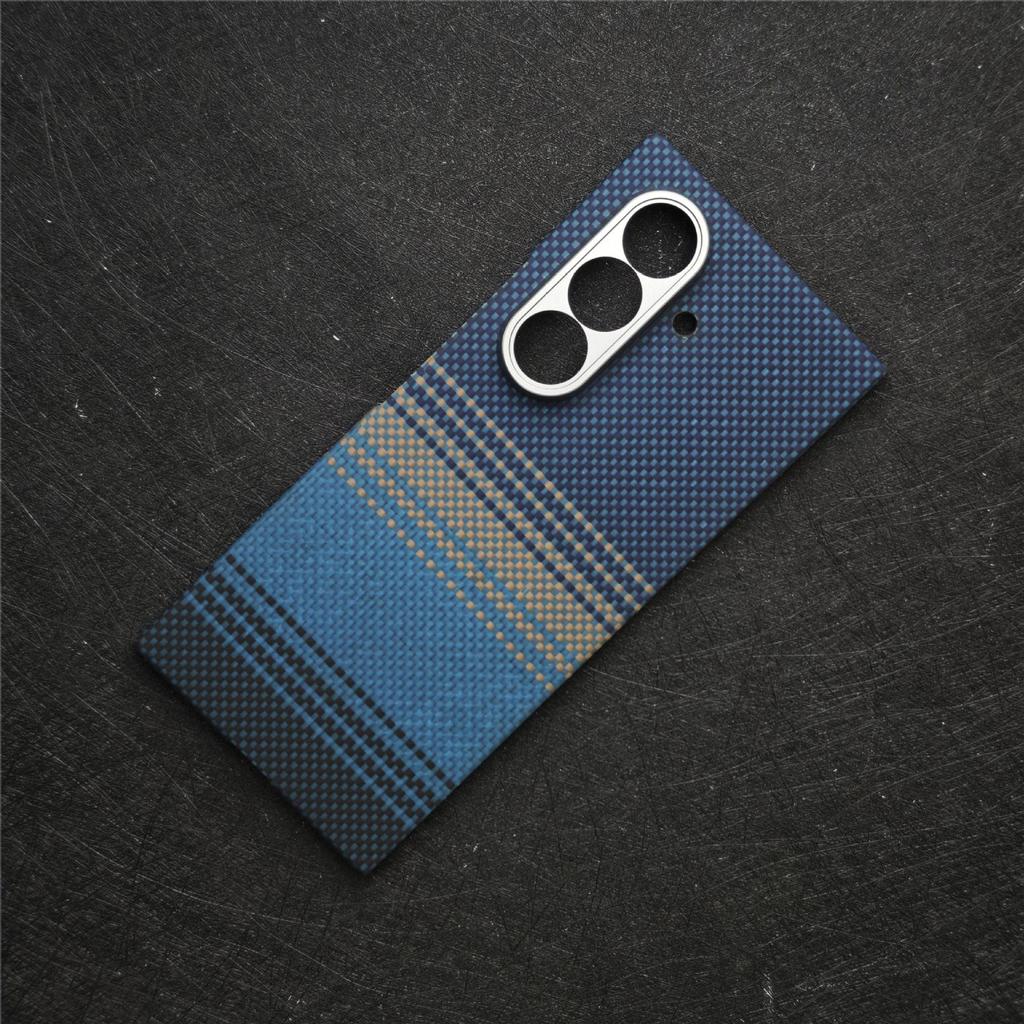 Suitable for Samsung Zfold7 Kevlar Mobile Phone Case Thin Samsung Zfold7 Central Shaft Magnetic Hinge Protection Case