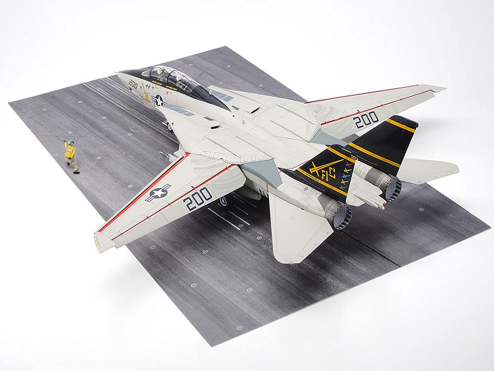 Tamiya Masterpiece Series Grumman Tomcat Launch Set Пластиковая модель 61122 1/48 № 122 F-14A (Поздний тип)
