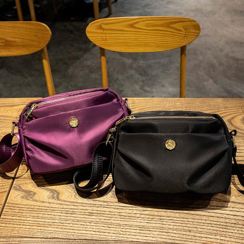 Cross-border fashion small bags for middle-aged women, mom bags, casual Oxford cloth soft bags, cross-border women's bag supplier