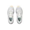 Under Armour Женские кроссовки HOVR Omnia Metallic White Metallic Gold Luster 3025833-100
