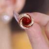Серьги-гвоздики из серебра S925 с красным жемчугом - Элегантный, Модный, Ретро Аксессуар