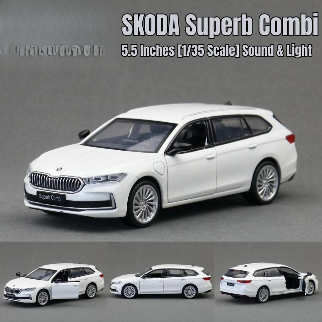 Масштаб 1/35 Skoda Superb Combi Седан Модель игрушечной машины MSZ Литой металлический миниатюрный Оттягивающийся Звук и свет Коллекция Подарок для детей Мальчик