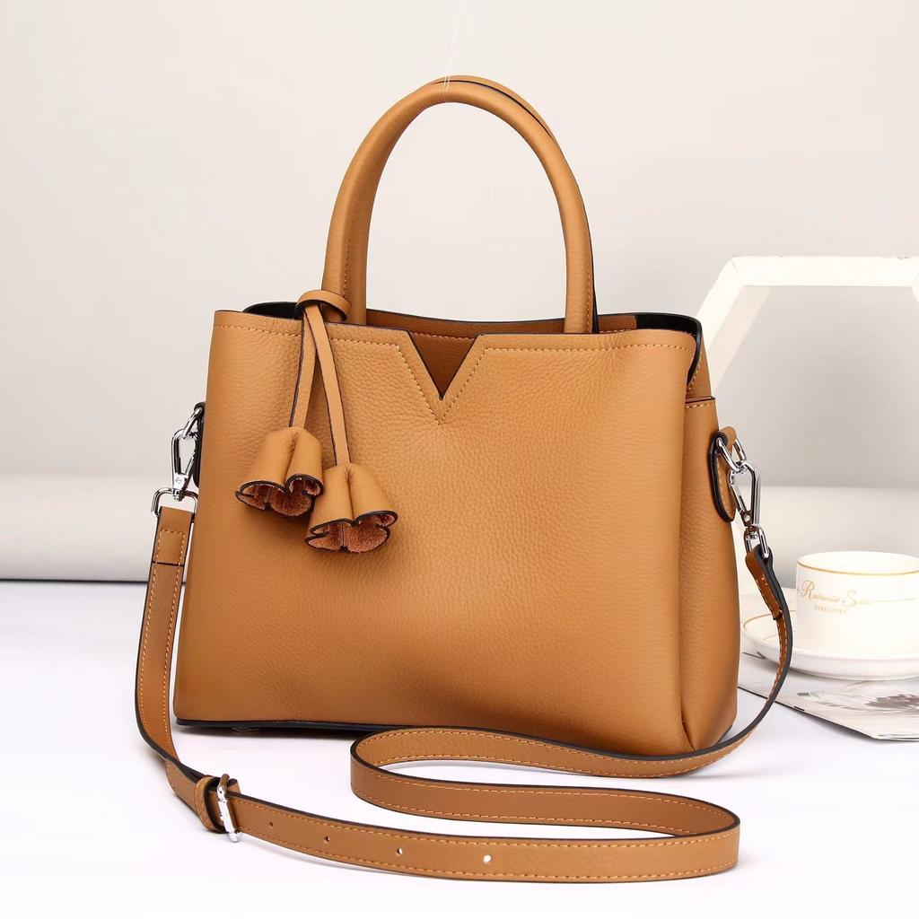 Стильная сумка через плечо из натуральной кожи с верхним слоем из коровьей кожи премиум-класса с цветочной бахромой