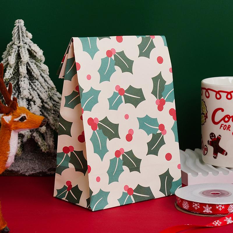 Christmas Cupcake Decoration Top Christmas Tree Reindeer Biscuit Packaging Merry Christmas Party Packaging Bag Decor Stickers
