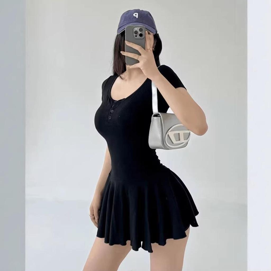 Серое мини-платье А-силуэта с квадратным вырезом, короткими рукавами, приталенное, для миниатюрных