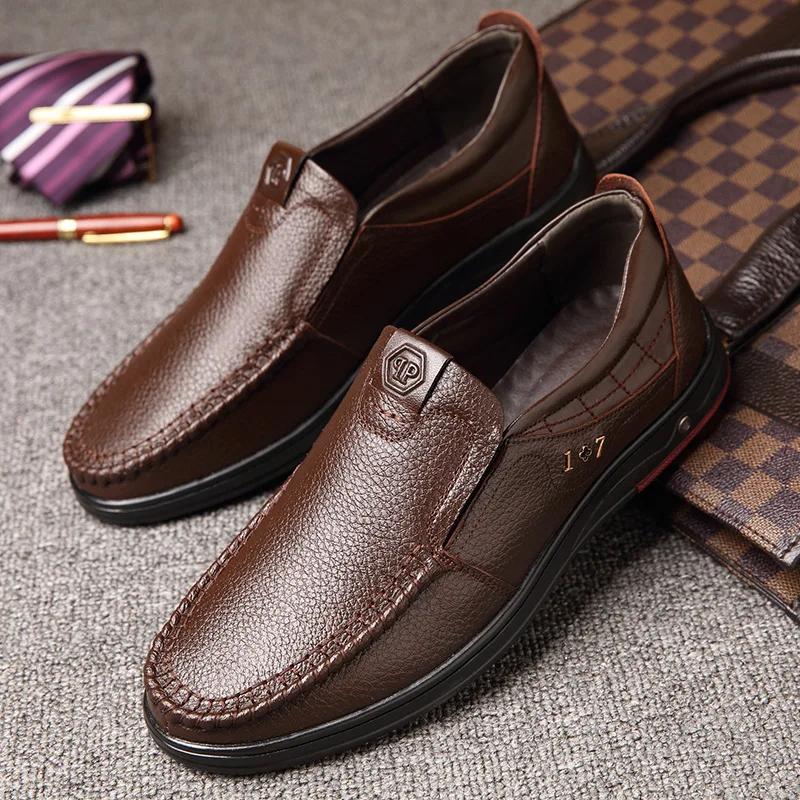 Fashion Genuine Leather Men Shoes Luxury Business Casual Shoes for Men Loafers Soft Bottom Party Shoes Keep Warm In Winter Flat Zapatos