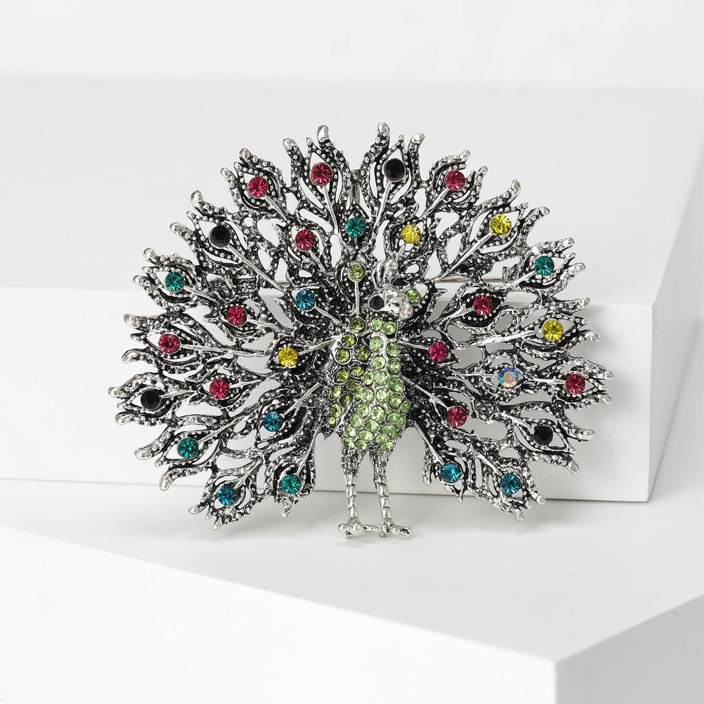 Stylish Retro Peacock Corsage Accessories, Peacock Screen Brooch, Creative Personalized Rhinestone Animal Pin