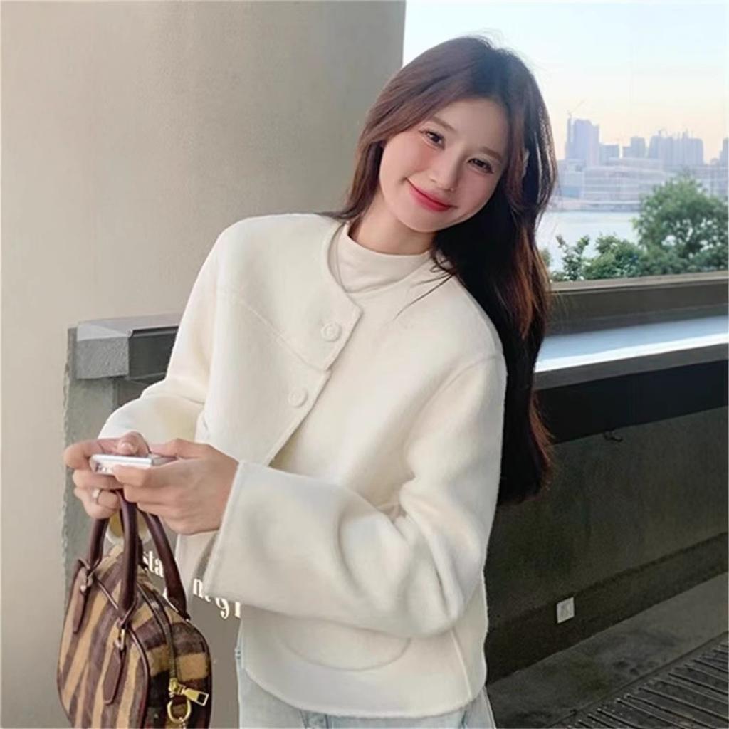 МОДА осень и зима 2025 новое маленькое ароматное шерстяное пальто женское без воротника короткое корейское шерстяное пальто Одежда